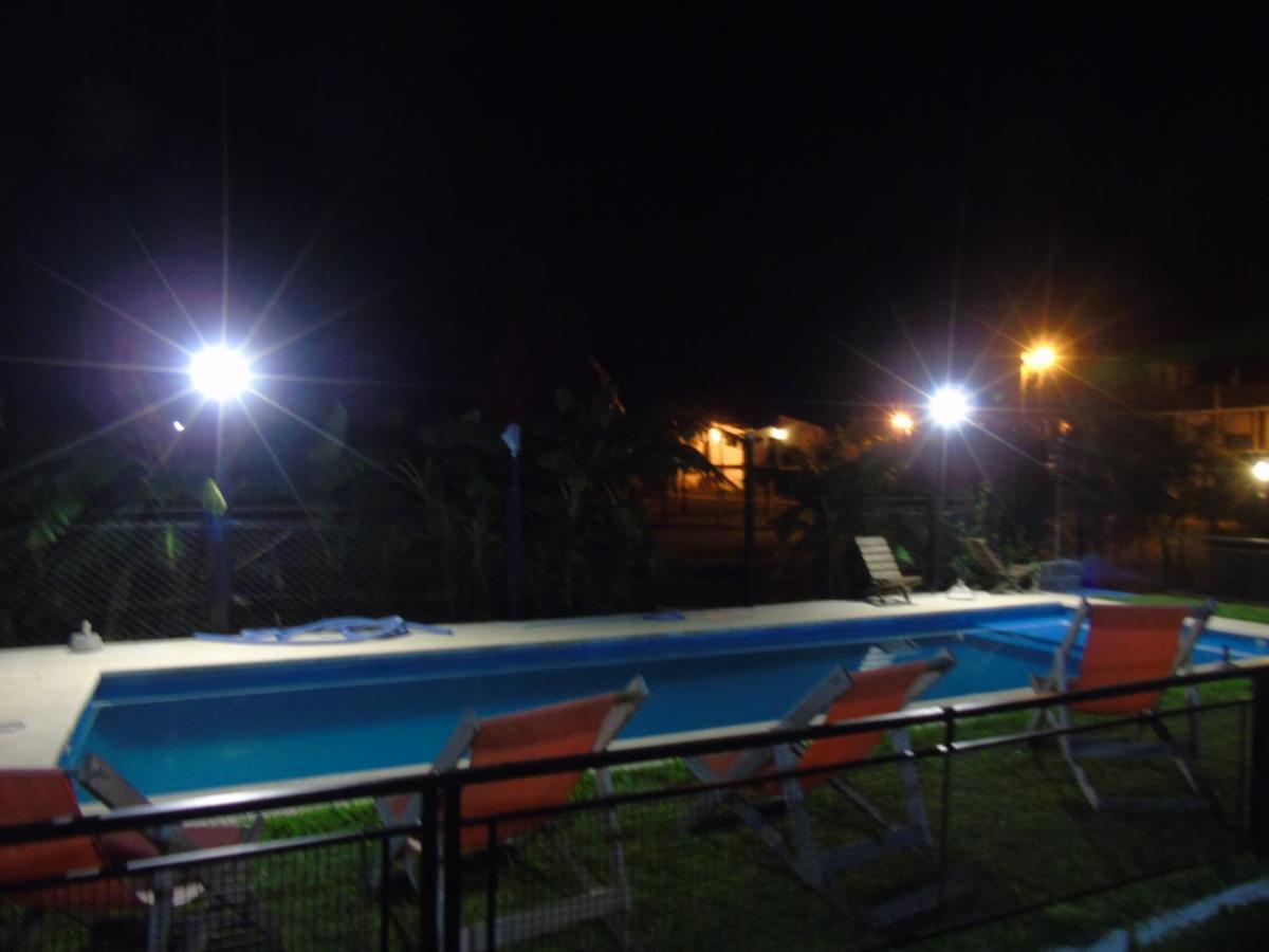 Aitue Bungalows Gualeguaychú Esterno foto